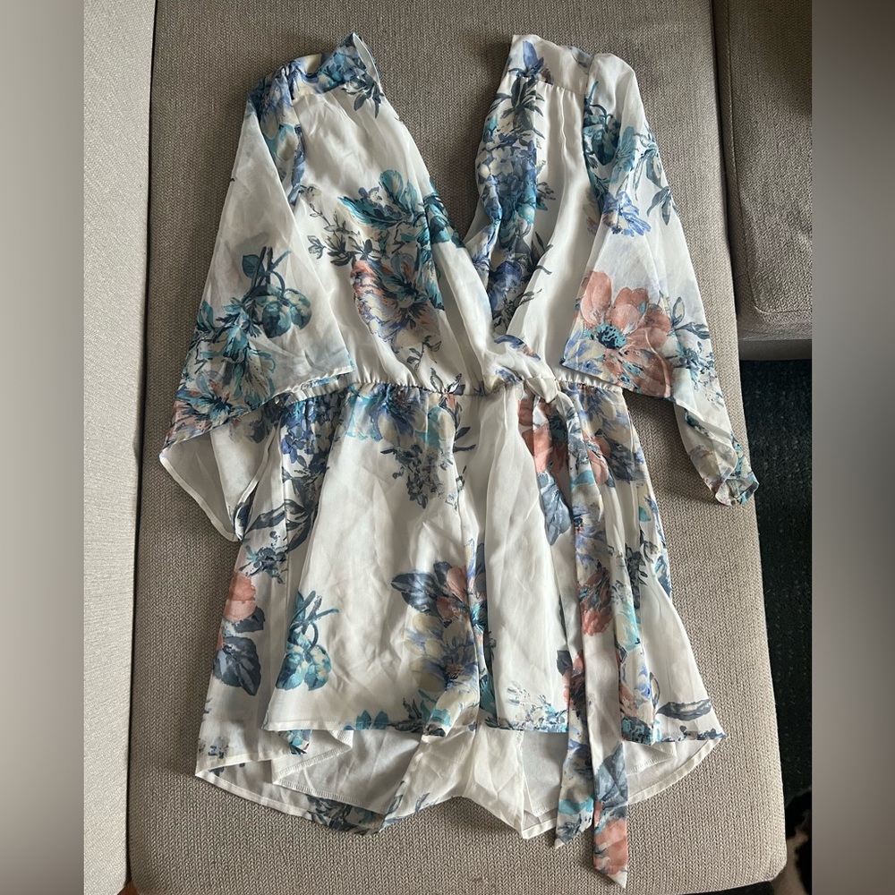 Bailey blue M floral romper - lightly worn